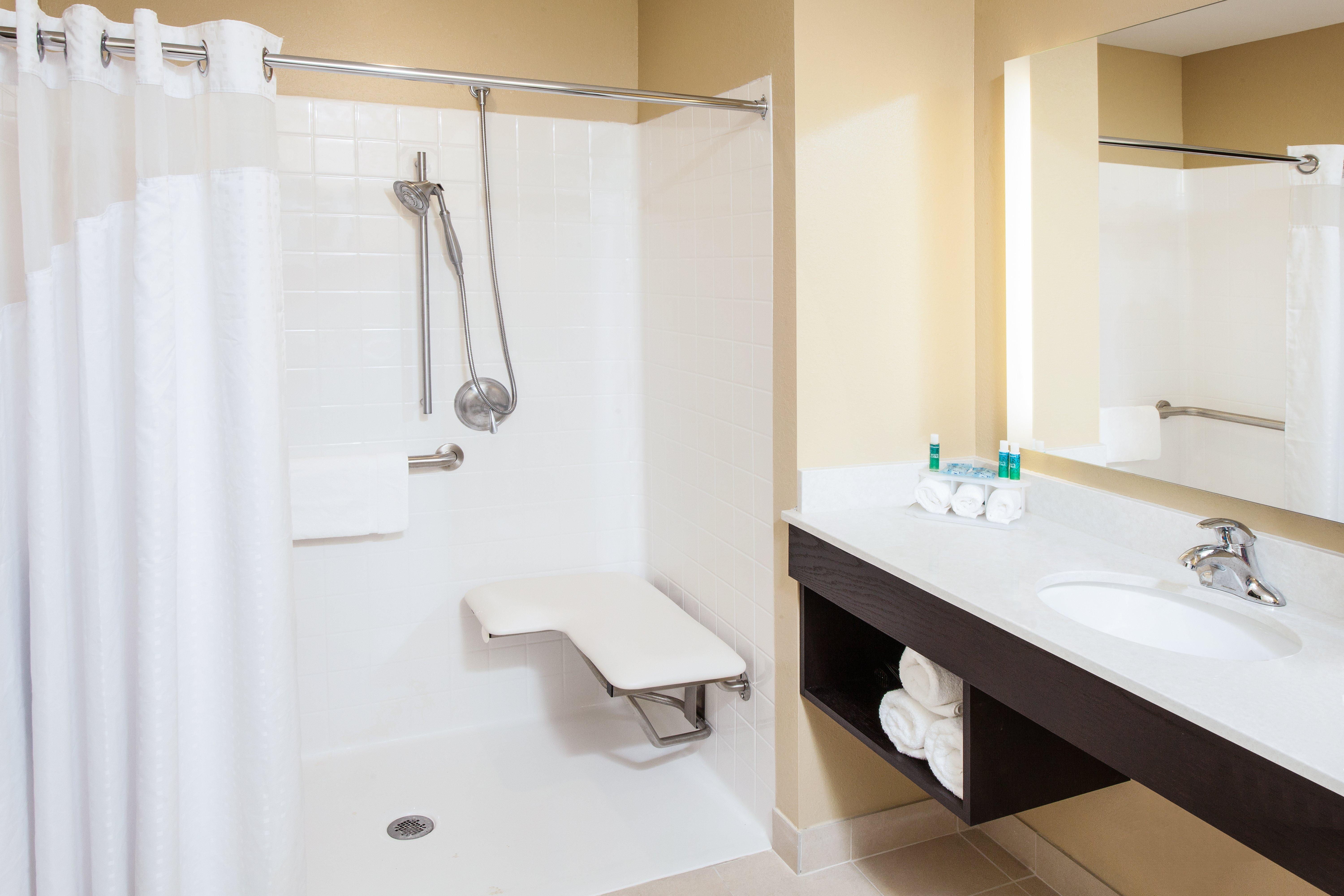Holiday Inn Express & Suites Sandusky By Ihg Buitenkant foto