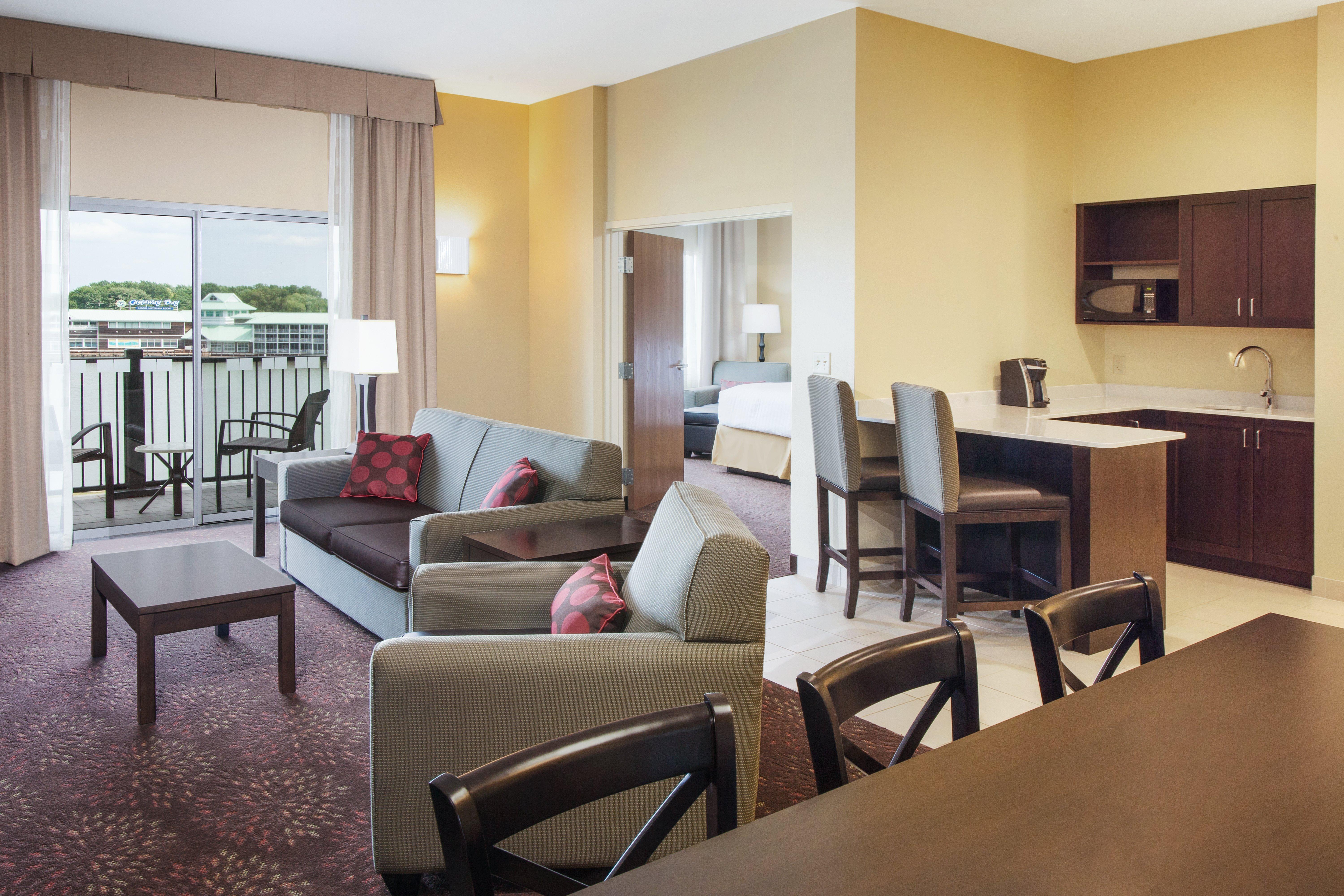 Holiday Inn Express & Suites Sandusky By Ihg Buitenkant foto