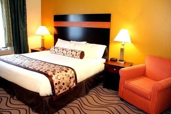 Holiday Inn Express & Suites Sandusky By Ihg Buitenkant foto